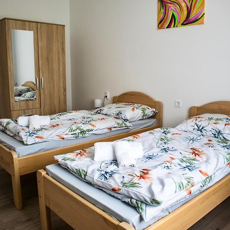 Izisz Apartman Matraterenye Luaran gambar