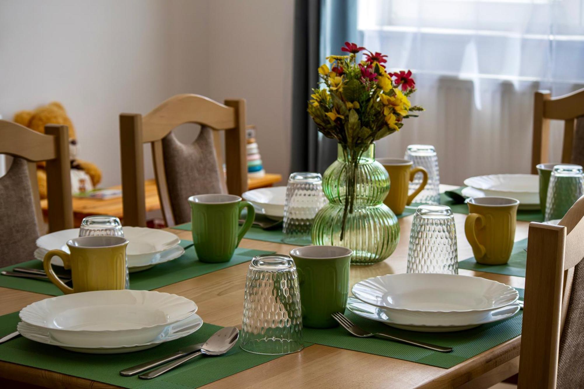 Izisz Apartman Matraterenye Luaran gambar