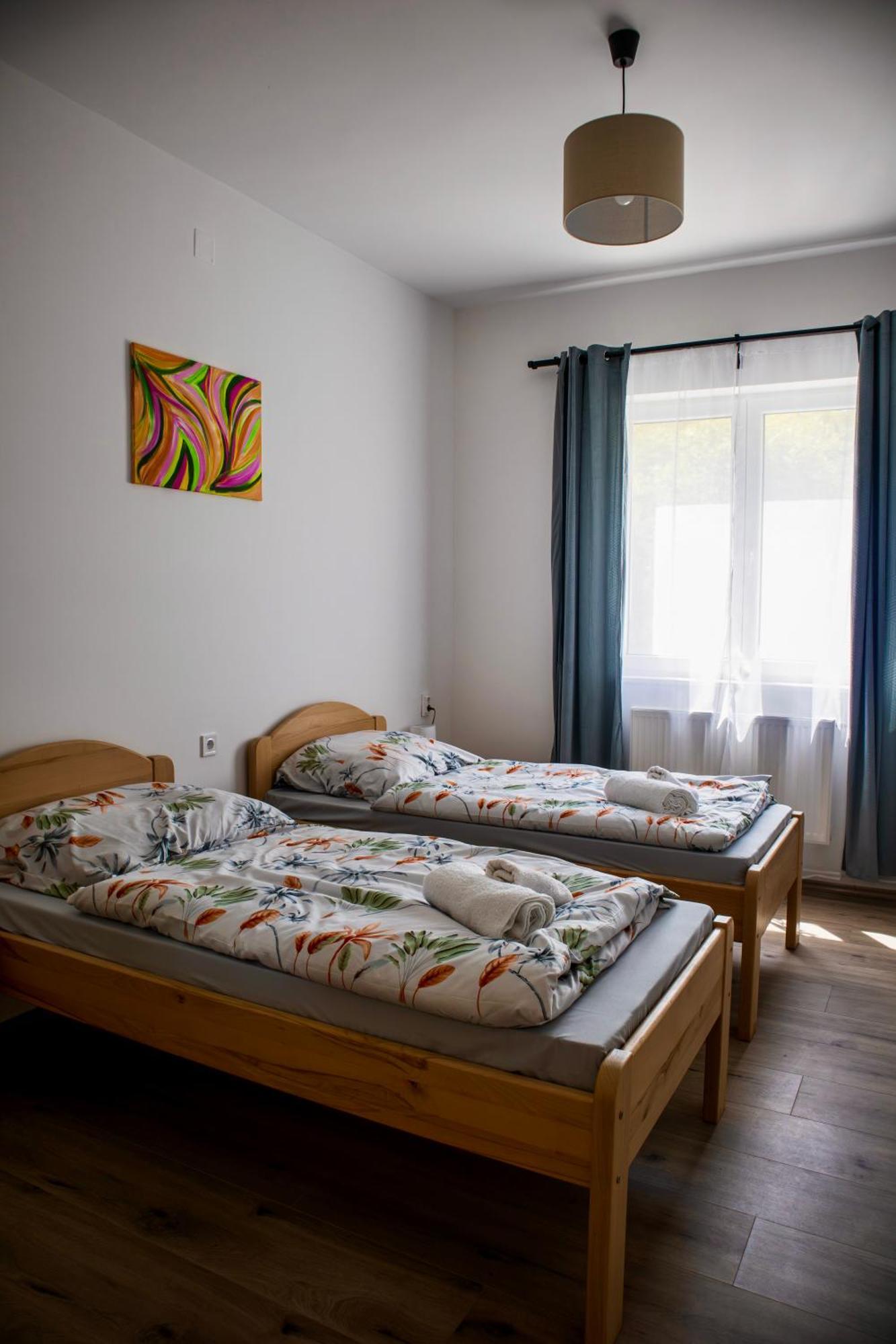 Izisz Apartman Matraterenye Luaran gambar