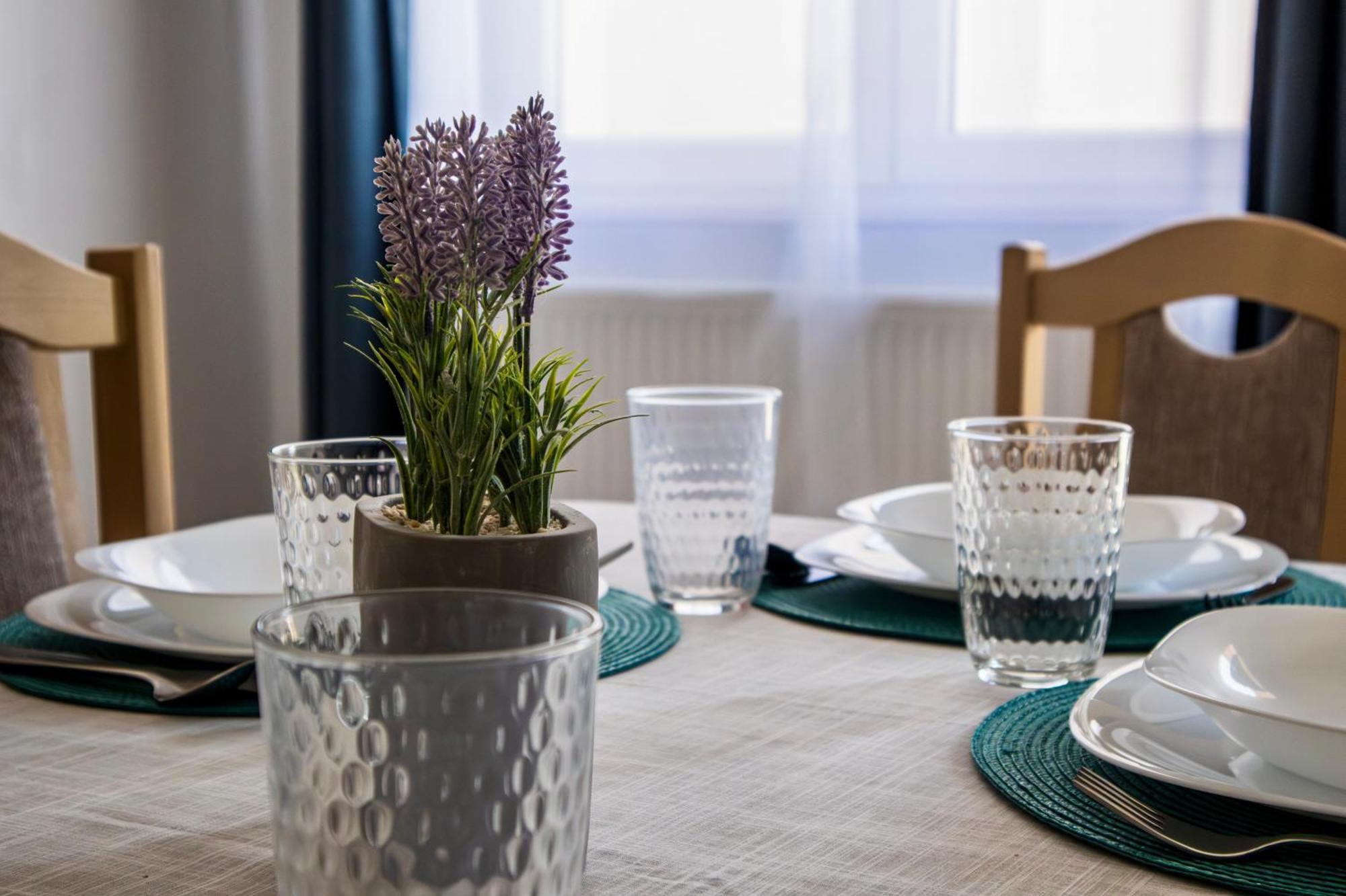 Izisz Apartman Matraterenye Luaran gambar